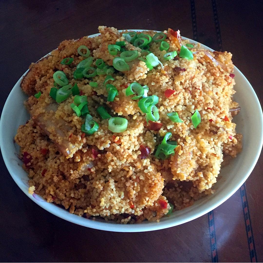 赵小厨的手艺做的小米蒸五花肉
