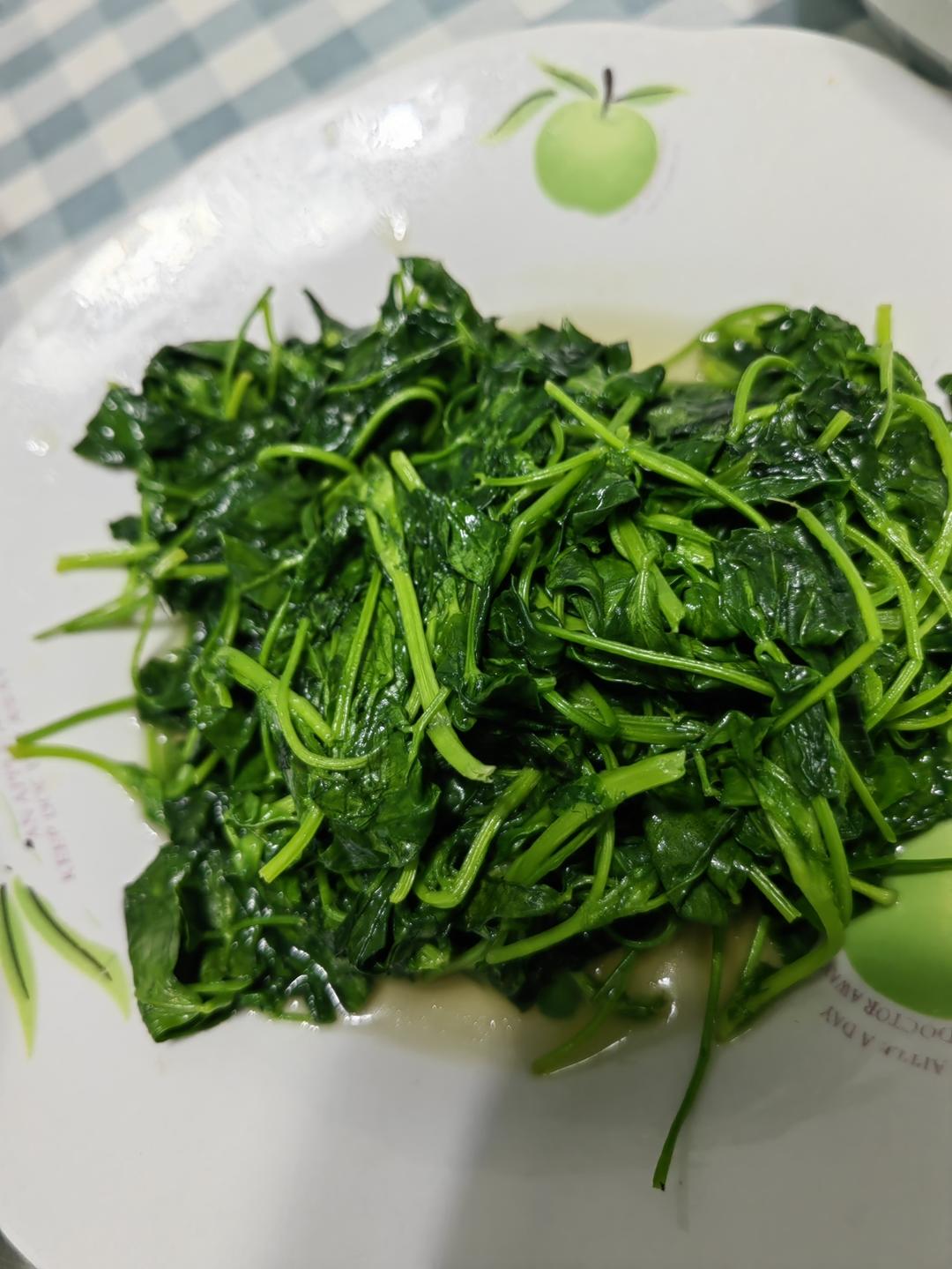 16秒搞定一盘酒香草头