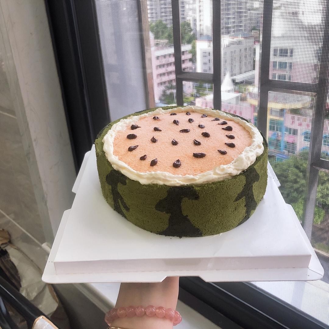 西瓜造型奶油蛋糕