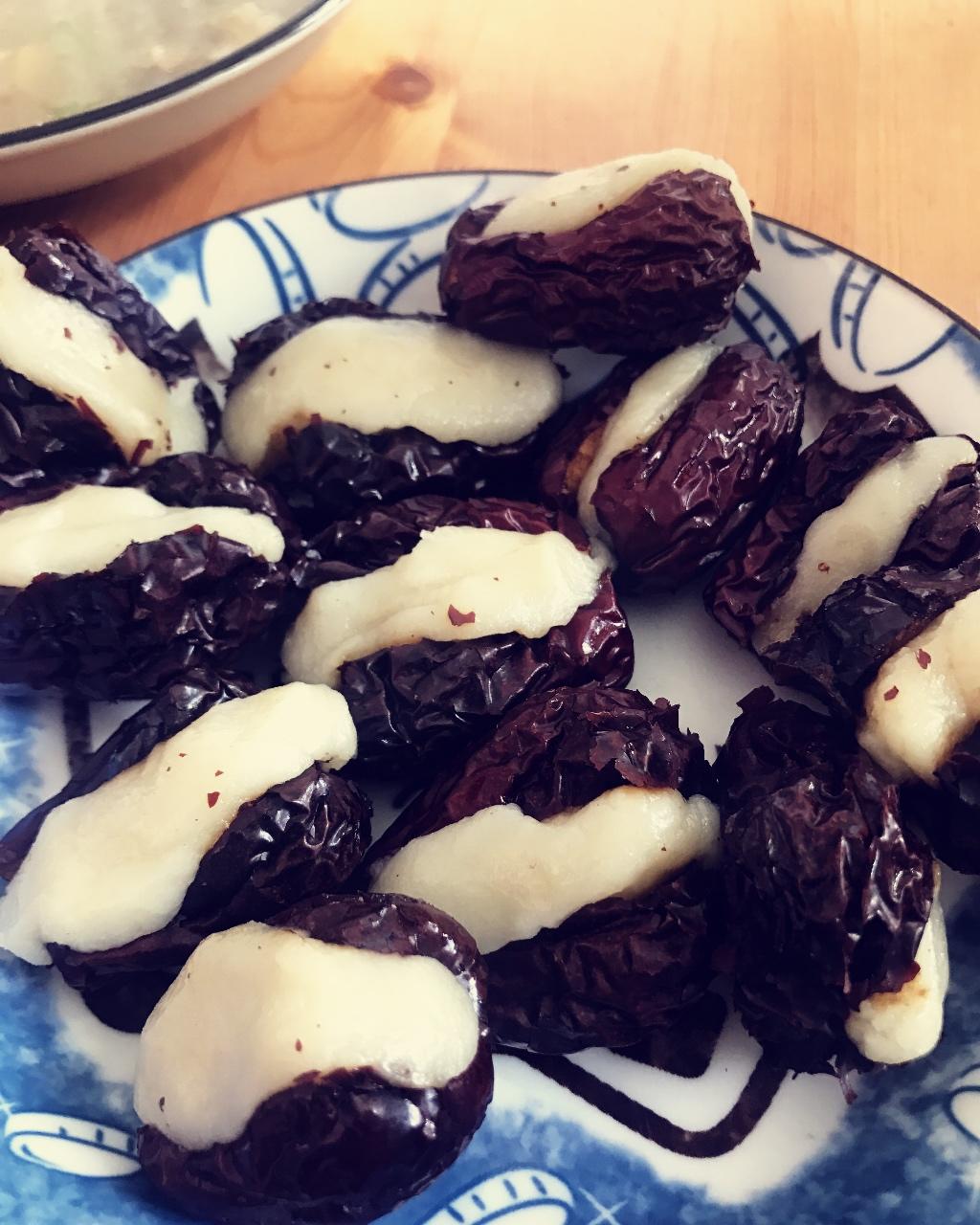 心太软— 红枣夹糯米粉