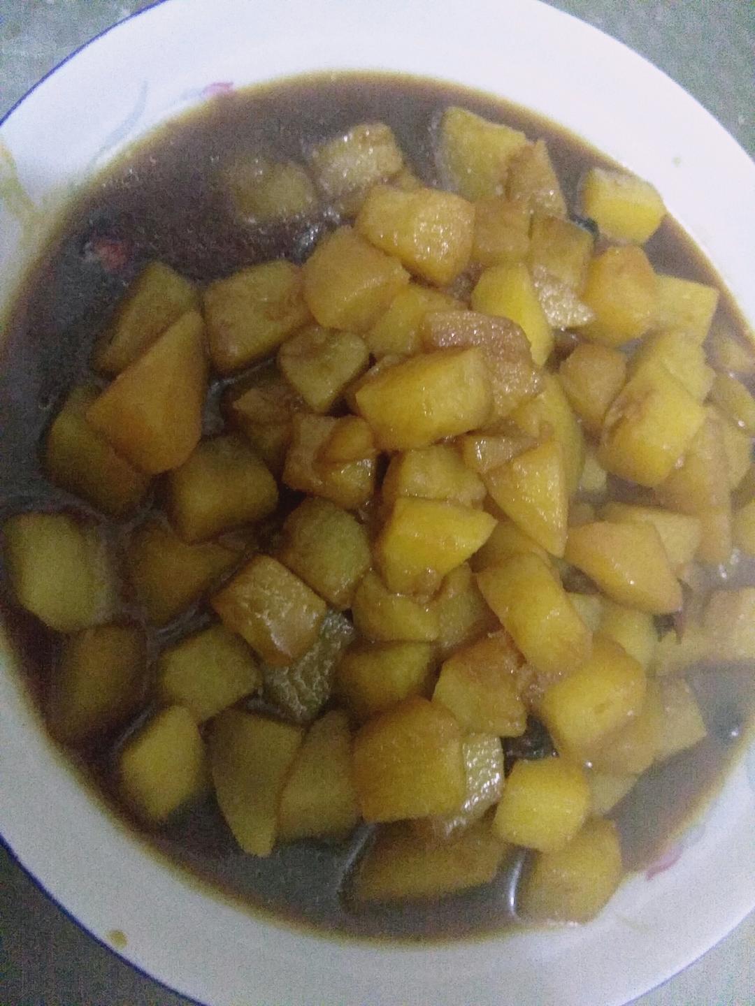 土豆系列（一）有肉香味的红烧土豆