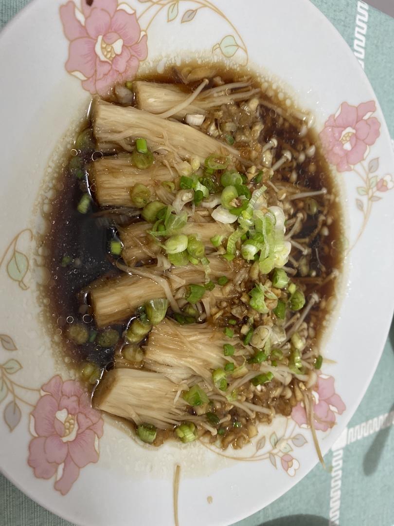 蒜蓉蒸金针菇