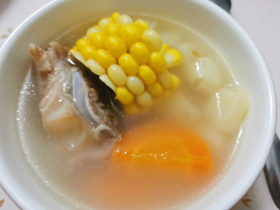 玉米排骨汤