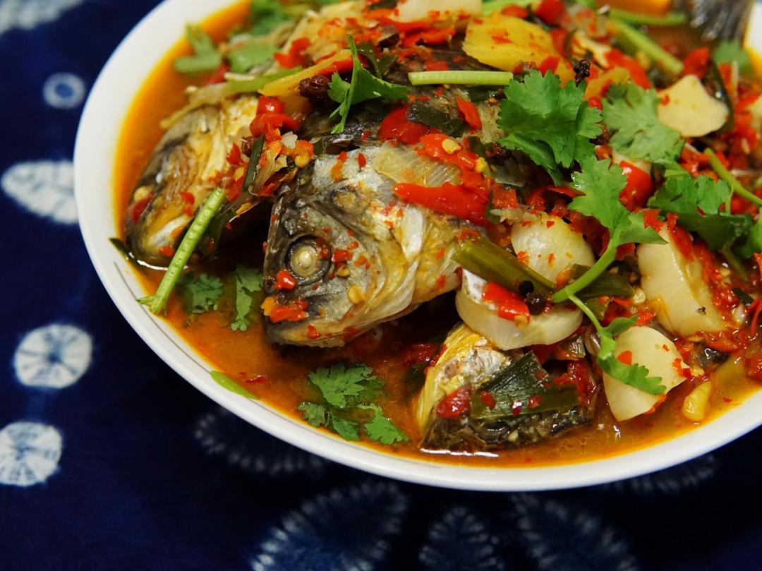 白族酸辣鱼的做法