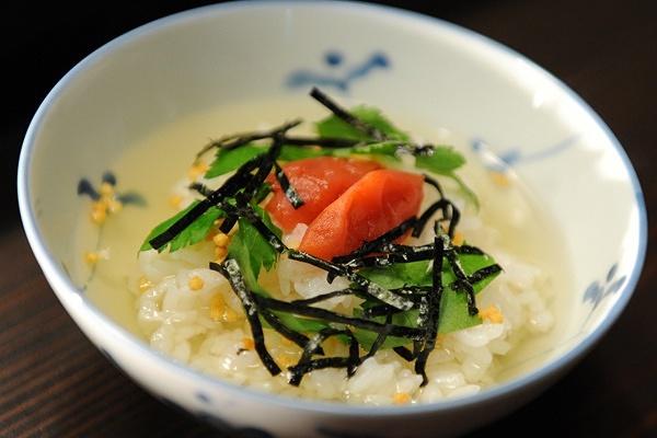 深夜食堂第三话の 梅子茶渍饭的做法