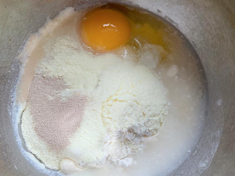 纯奶手撕吐司的做法 步骤1