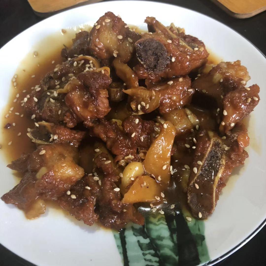 红烧排骨