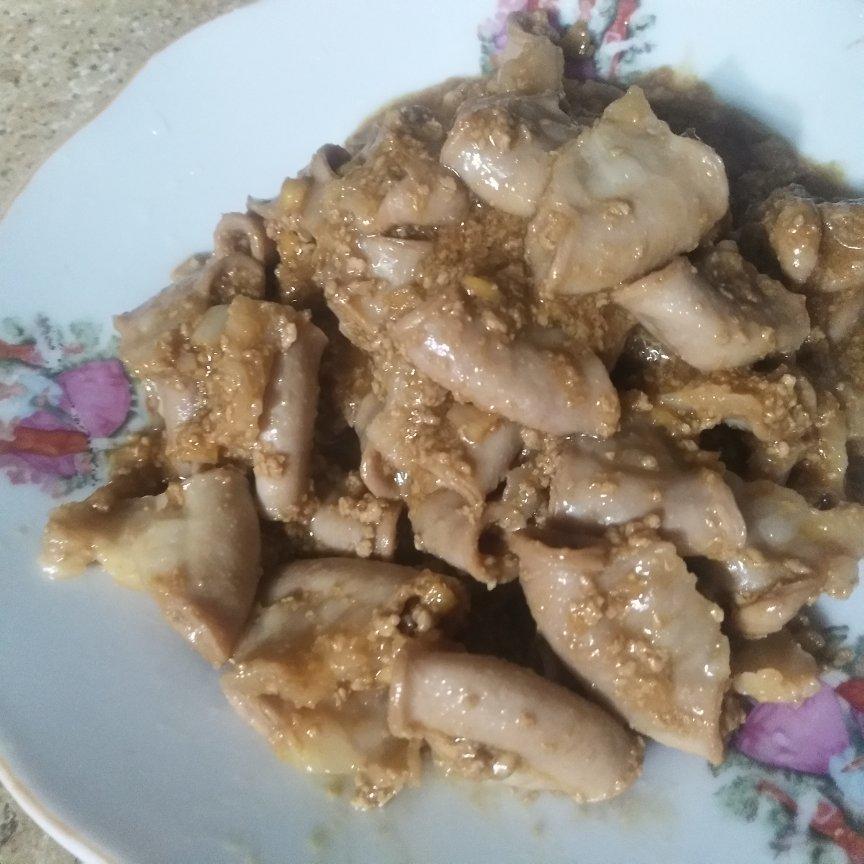 砂锅焗粉肠