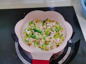 宝宝辅食之杂蔬鲜虾烩面🍜的做法 步骤3