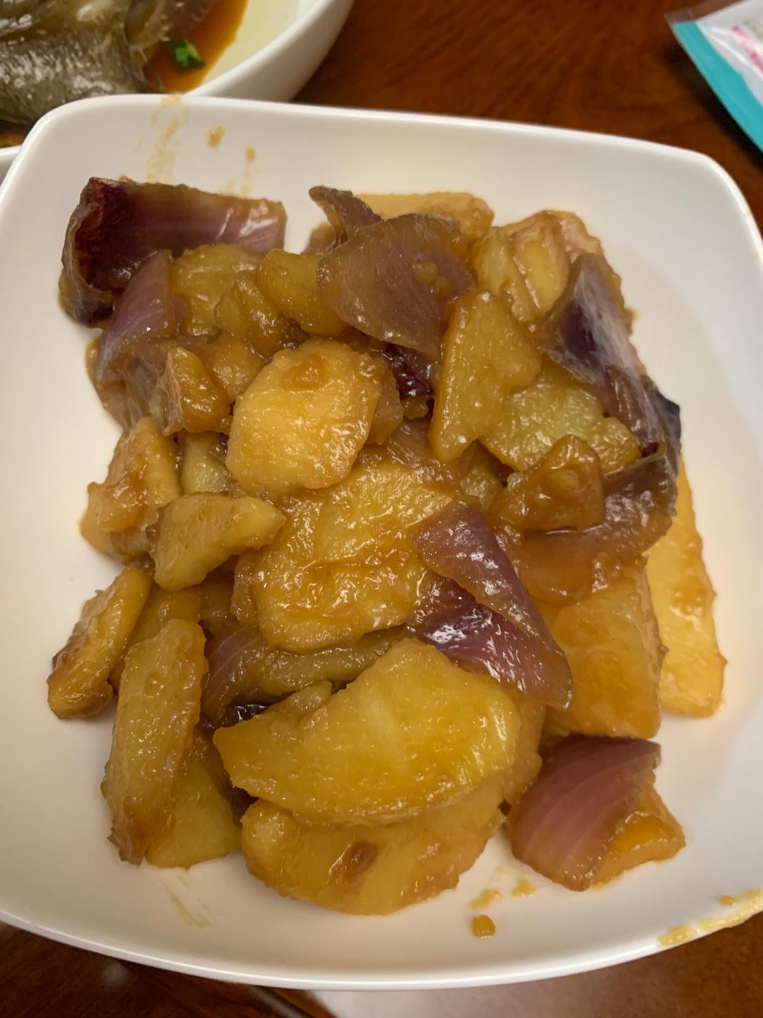 洋葱炒土豆片的做法