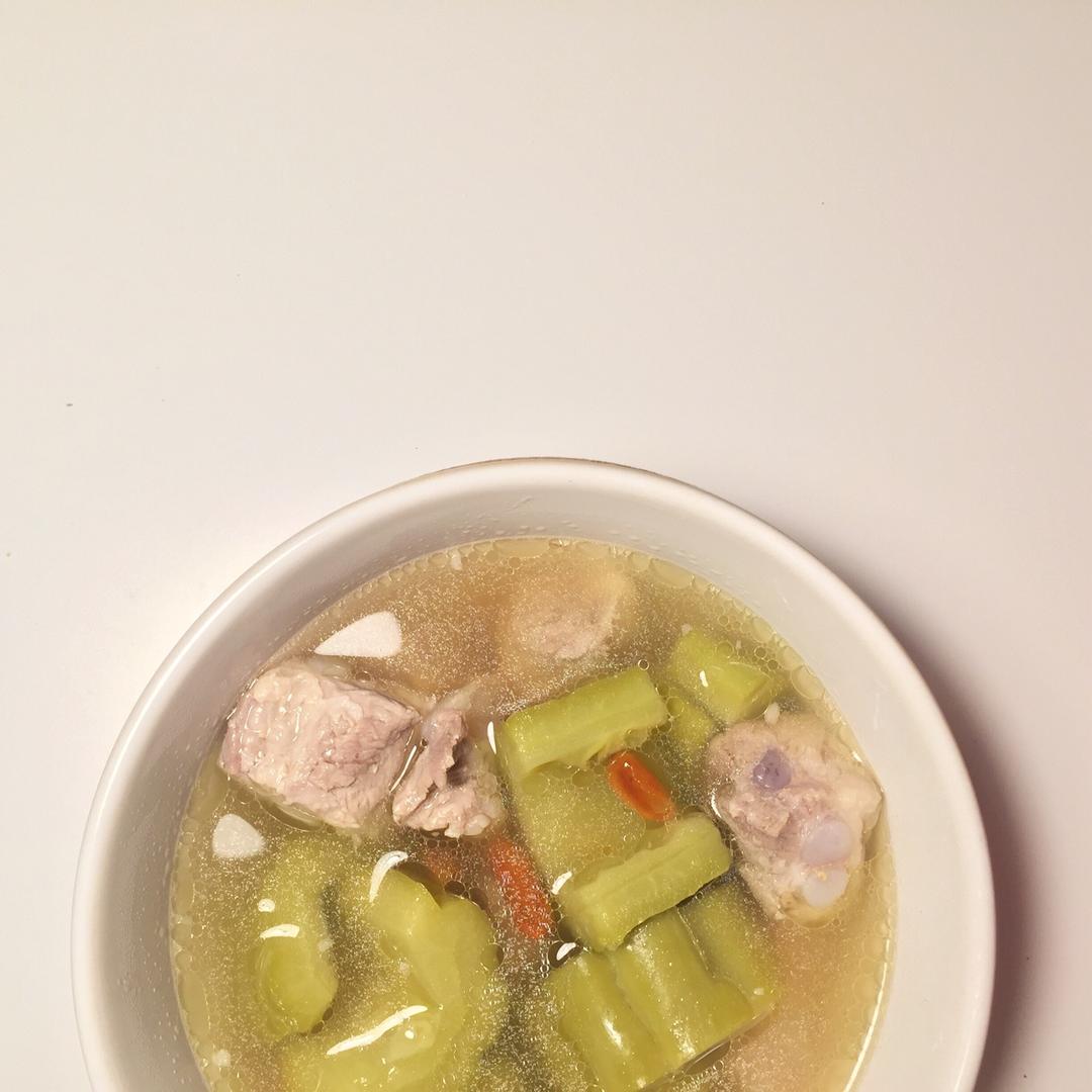 苦瓜排骨汤