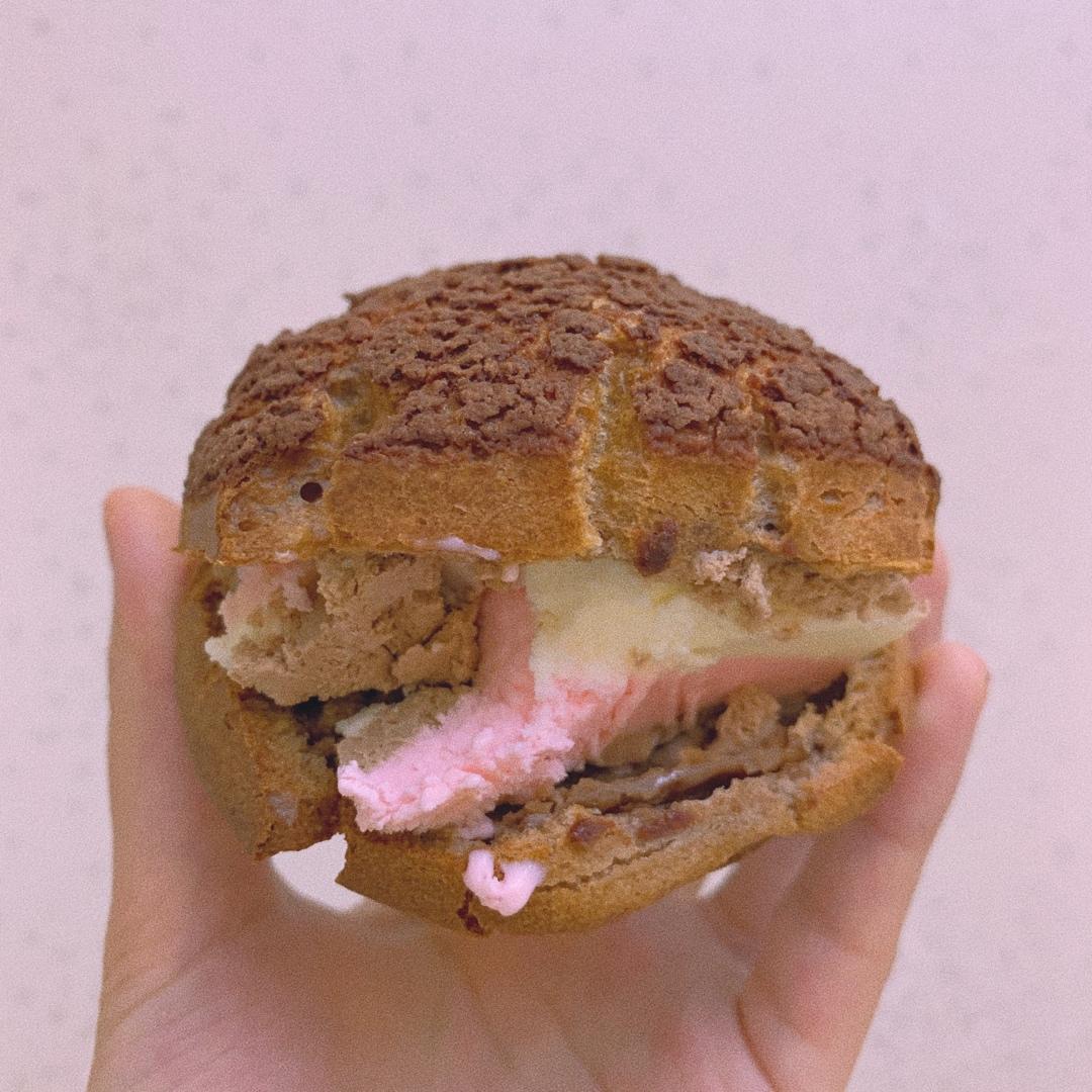 巧克力酥皮泡芙Chocolate Puff