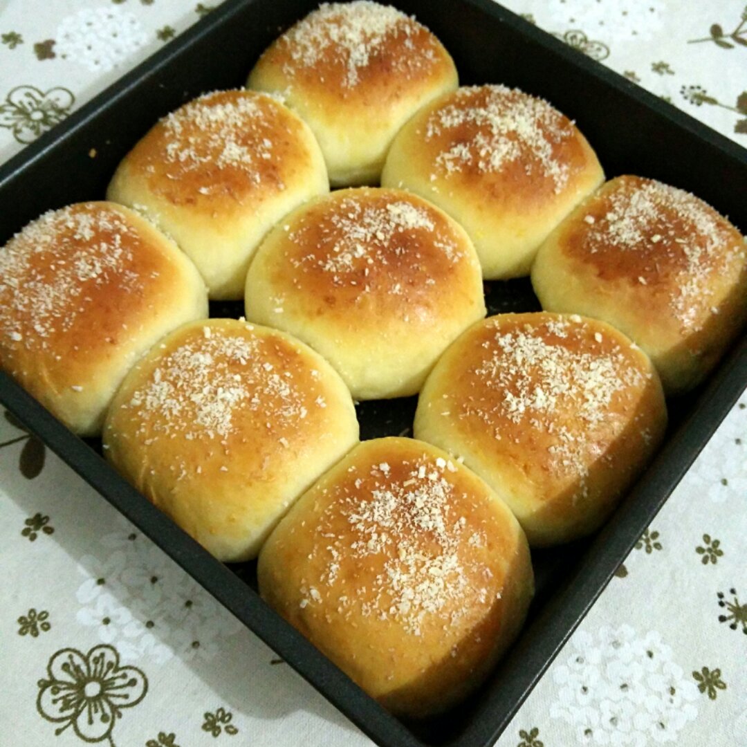 淡奶油小餐包