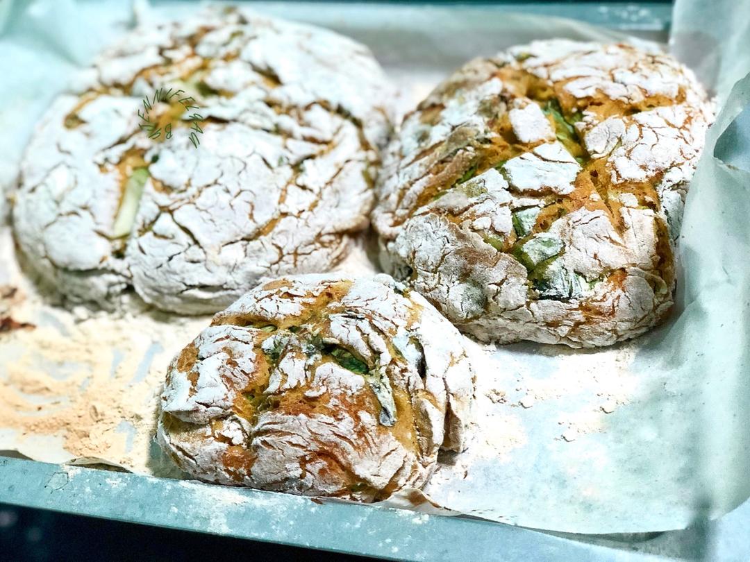 菠菜南瓜奶酪丹波面包丨健康·烘焙
