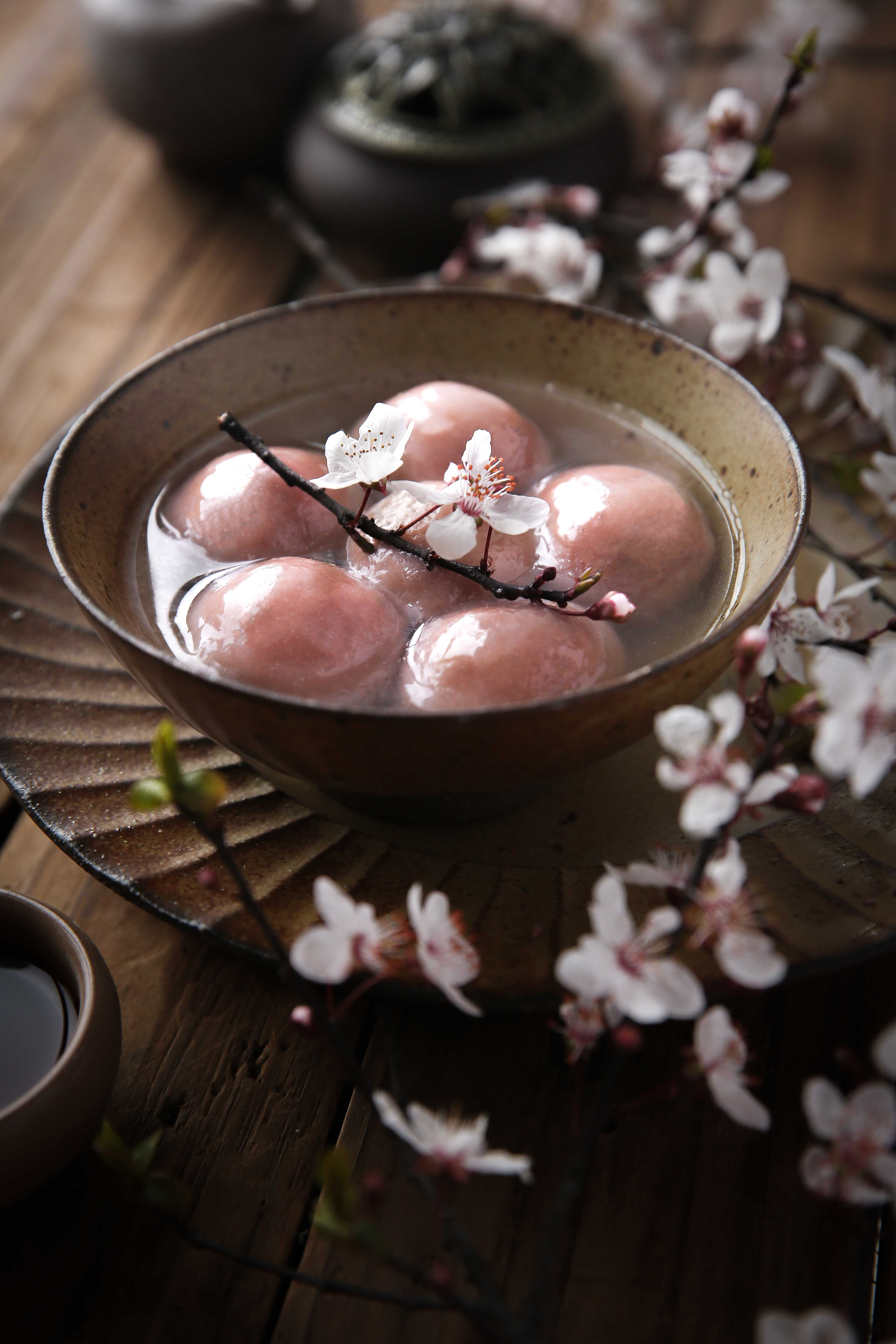樱花粉玫瑰豆沙汤圆的做法