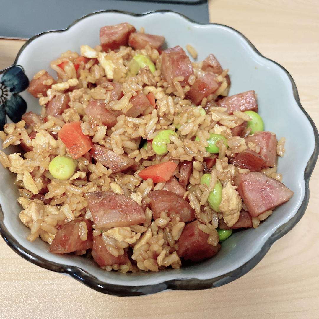 胡萝卜蛋炒饭