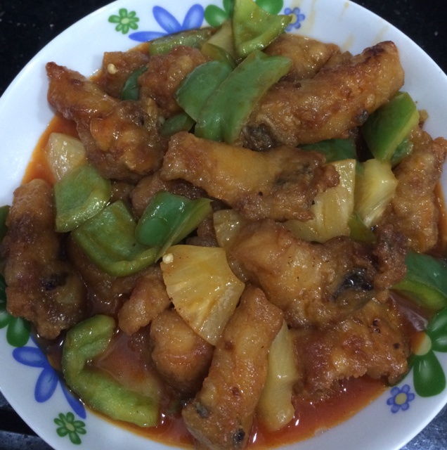 菠萝咕噜肉