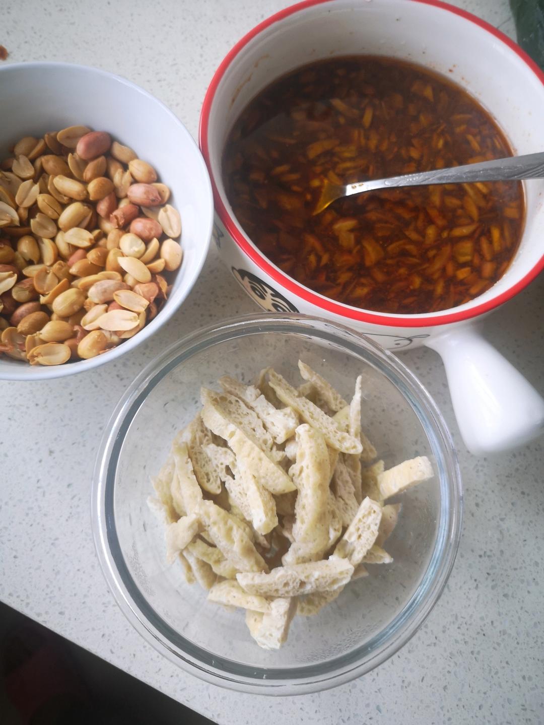 凉皮-家庭自制（告诉你自己做更劲道的秘诀）