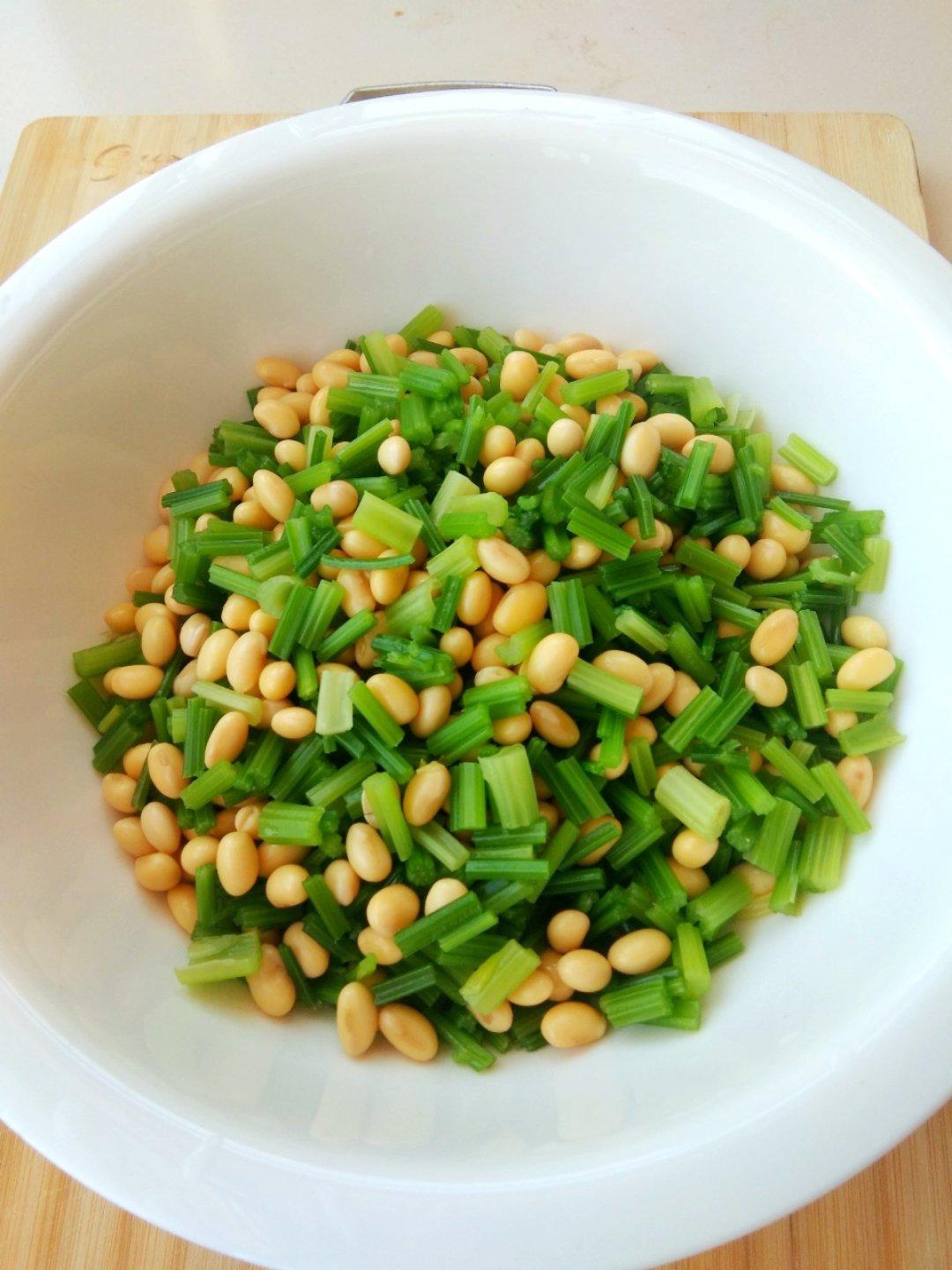 爽口小咸菜（芹菜黄豆）