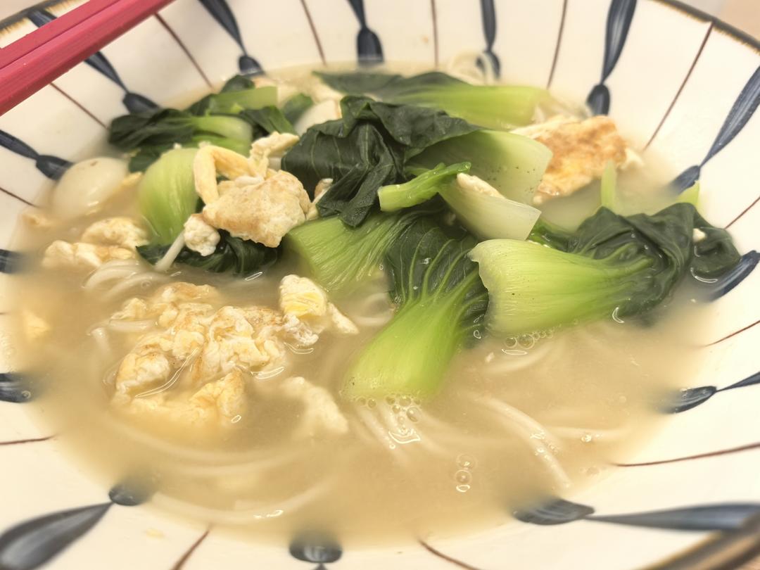 青菜鸡蛋汤面