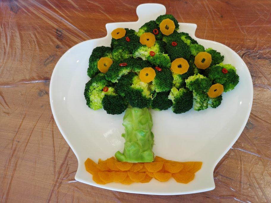 年夜菜之吉祥发财树（辣汁西兰花）