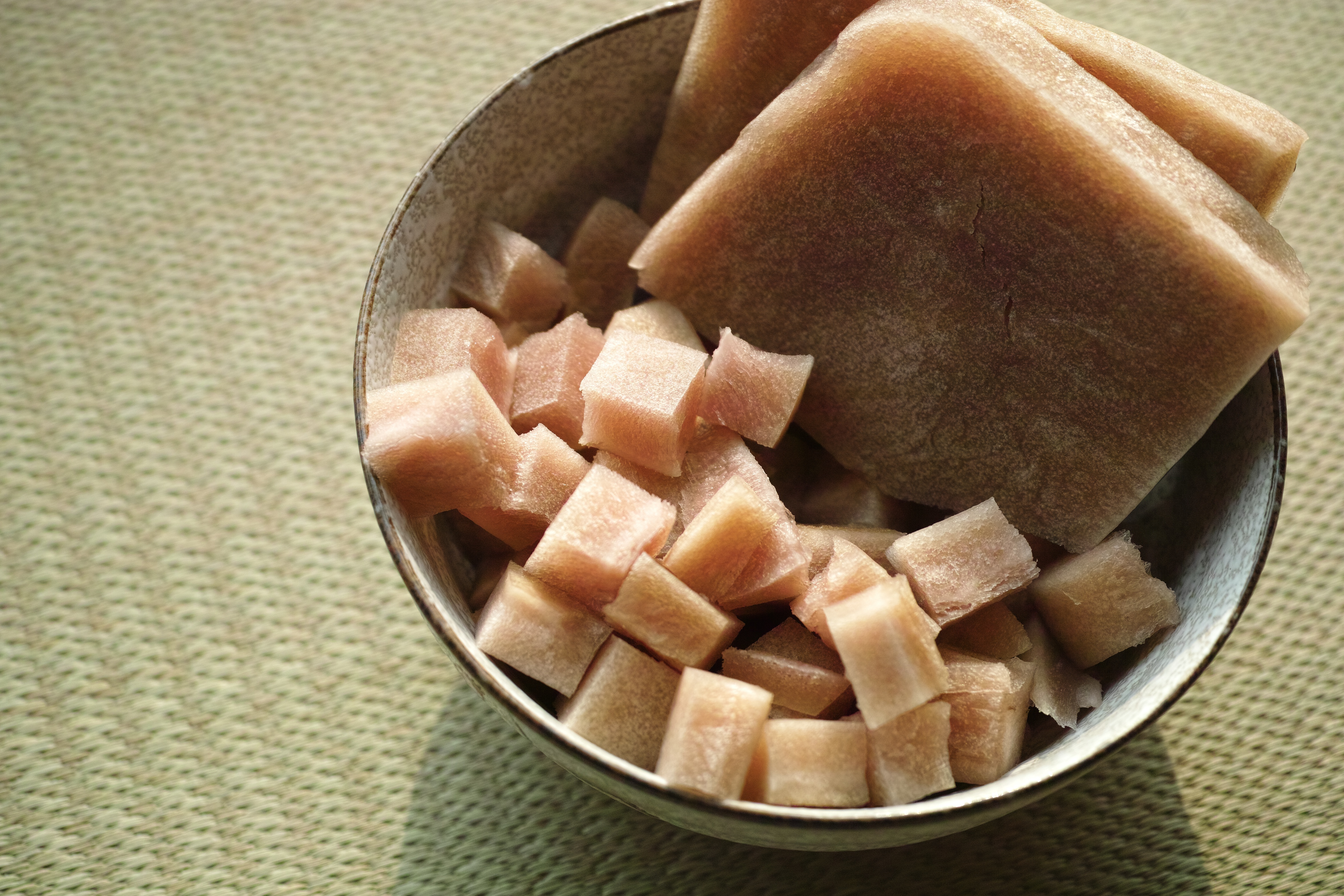 苦槠豆腐炒雪菜的做法 步骤2