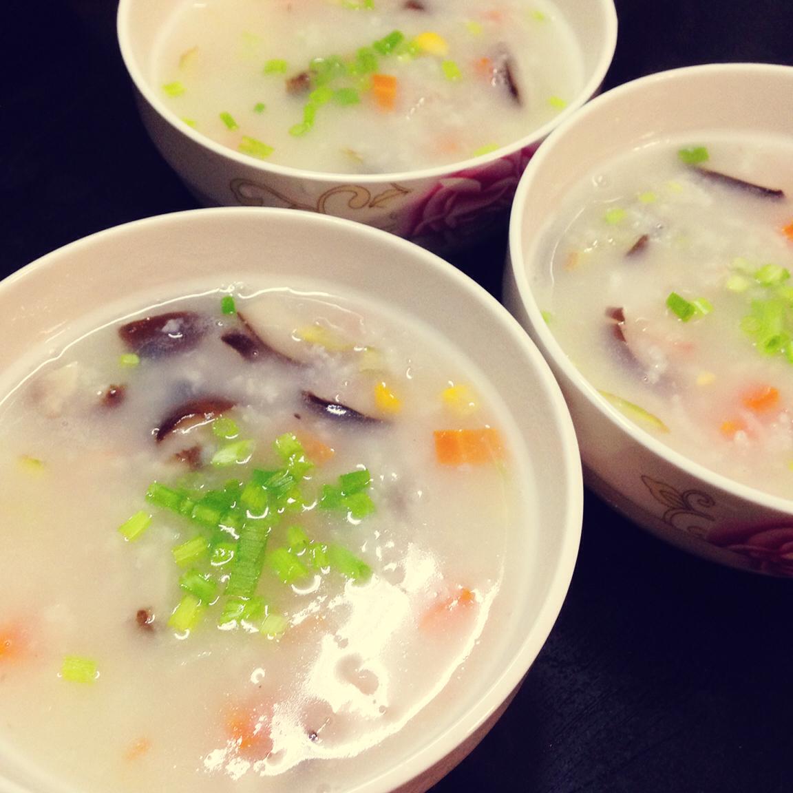 鲜虾蔬菜粥