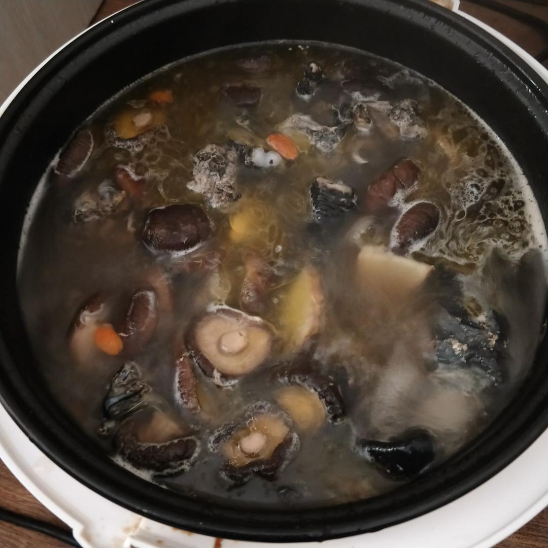香菇鸡汤