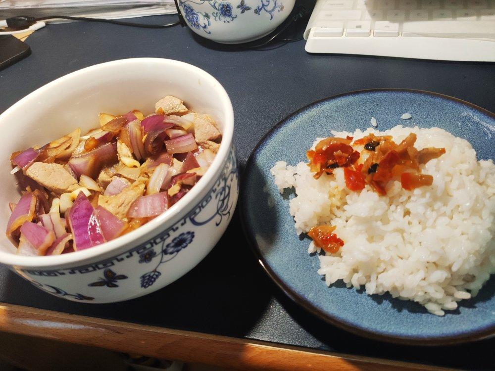 洋葱炒肉（宝宝爱吃）