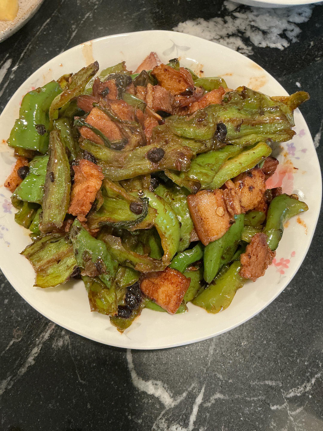 😍超好吃！还原费大厨辣椒炒肉！