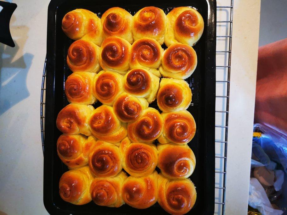 脆底蜂蜜小面包