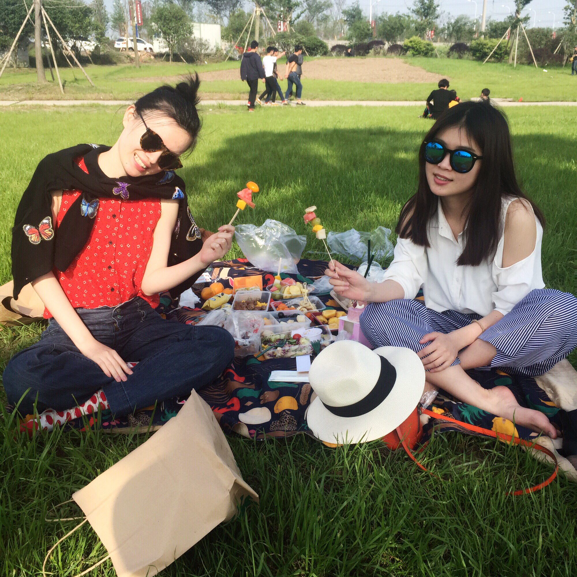 只要有野餐的气氛足够> <