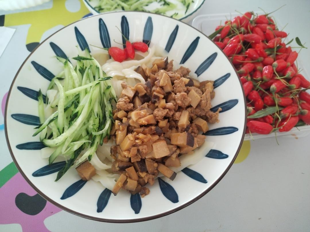 炸酱面