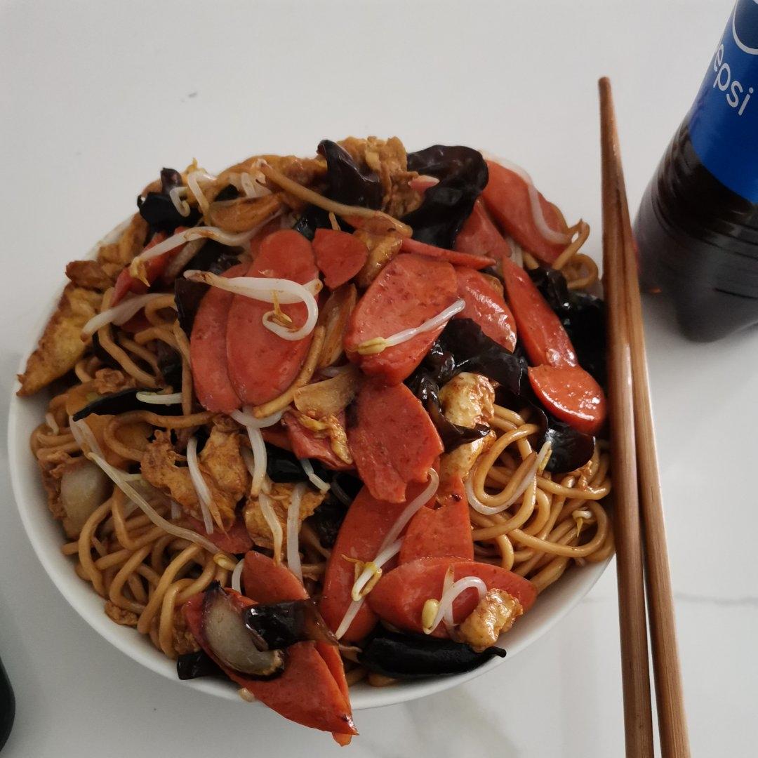 🍜最简单最好吃的家常炒面