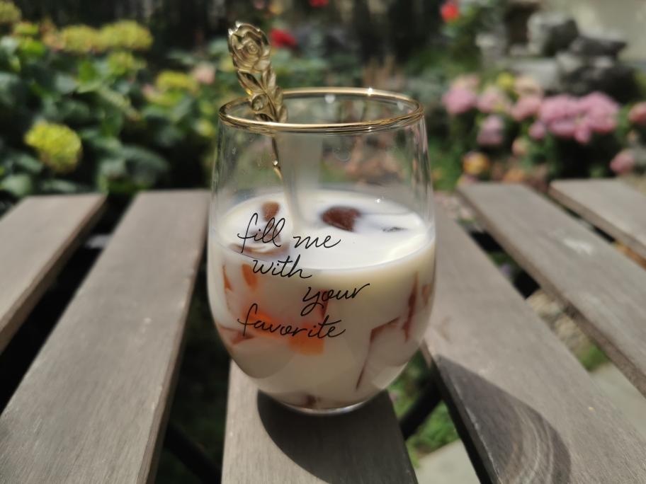 乌龙茶冻鲜奶（白凉粉简易版）的做法