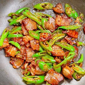 超下饭的辣椒炒肉的做法 步骤10