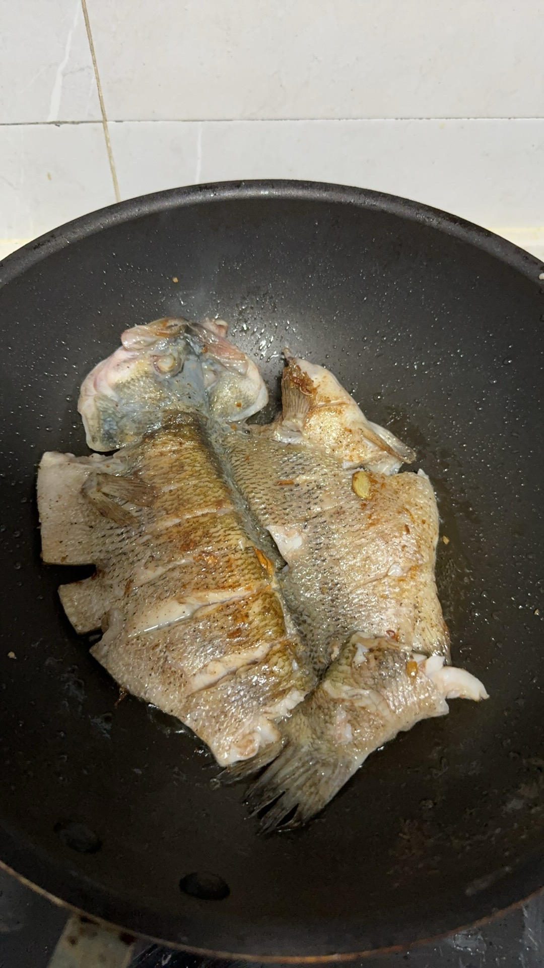 香煎鲈鱼