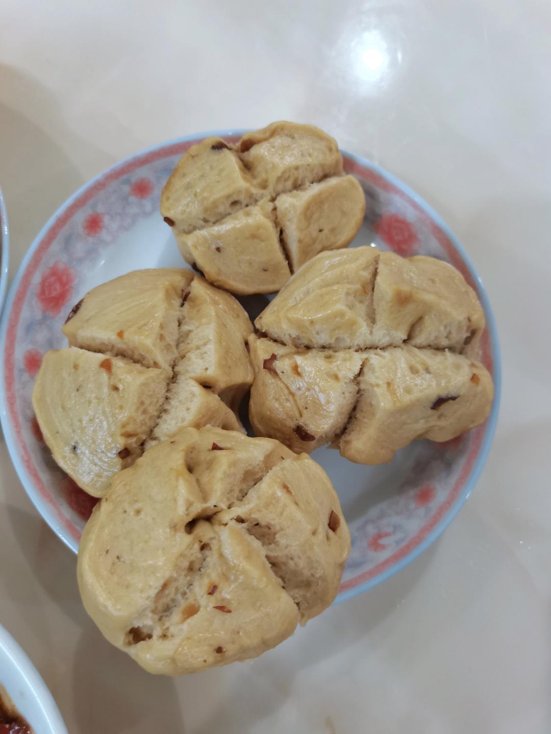 红糖开花馒头（无泡打粉）普通中筋面粉，低甜度有嚼劲