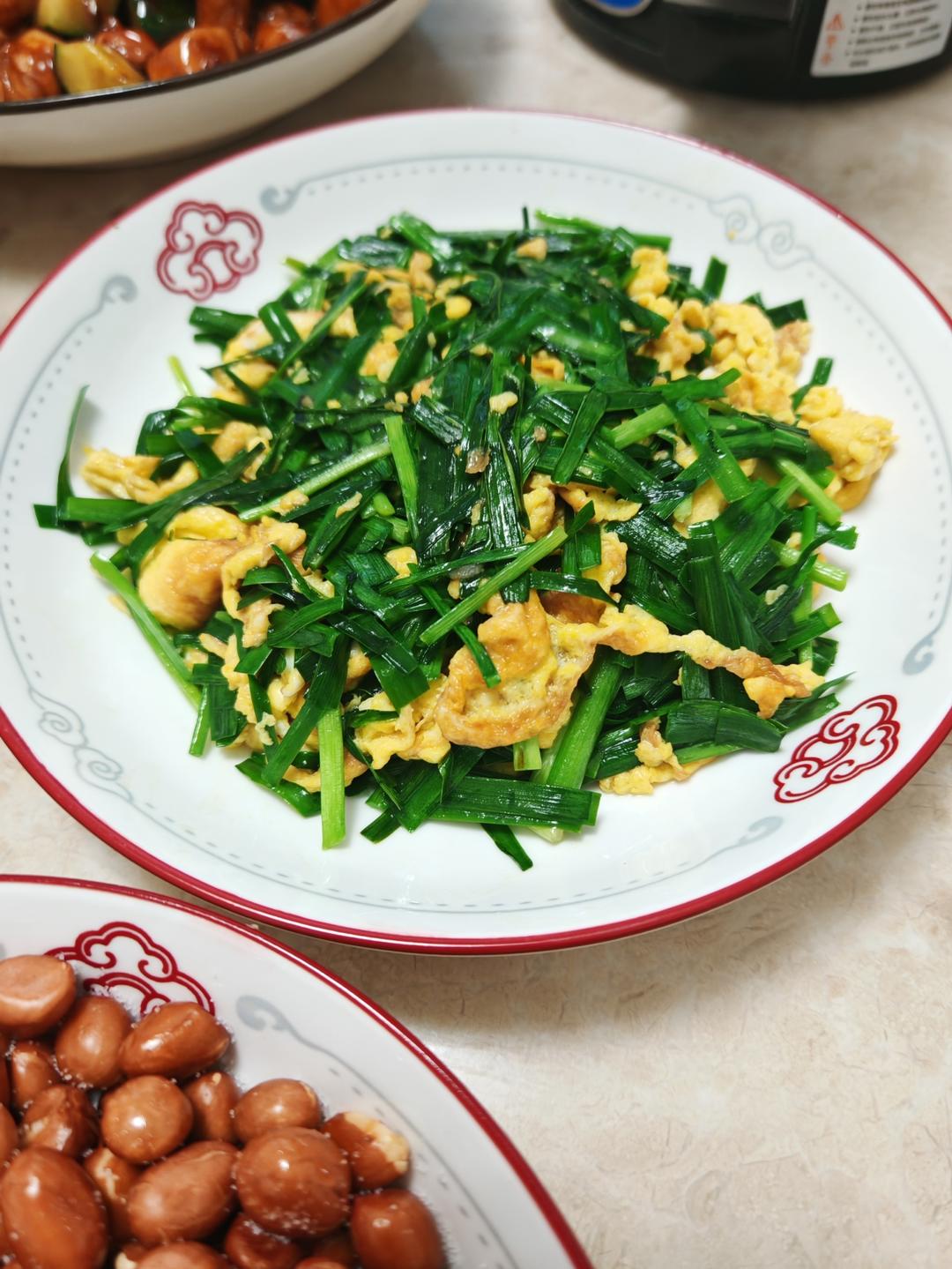 鸭蛋炒韭菜
