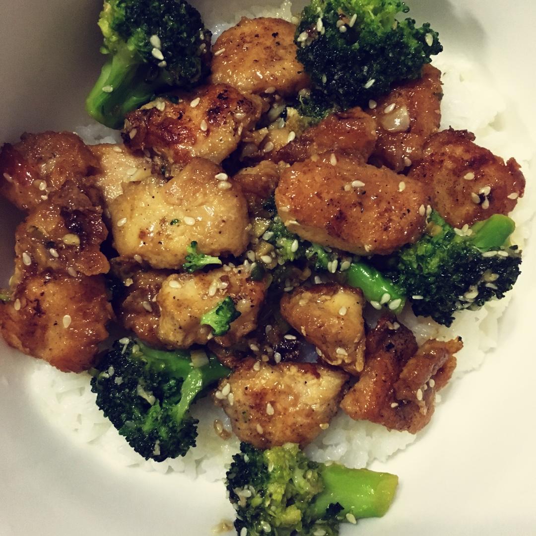 香酥蜜汁芝麻鸡