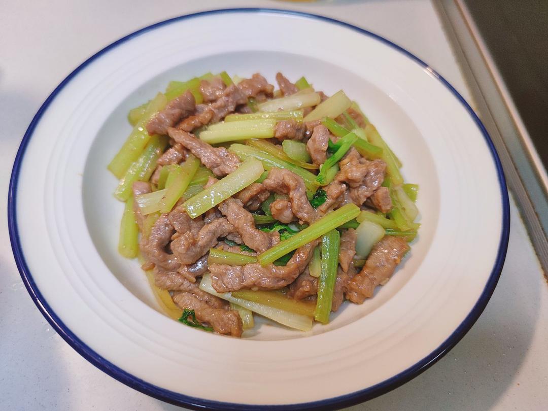 西芹炒牛肉！