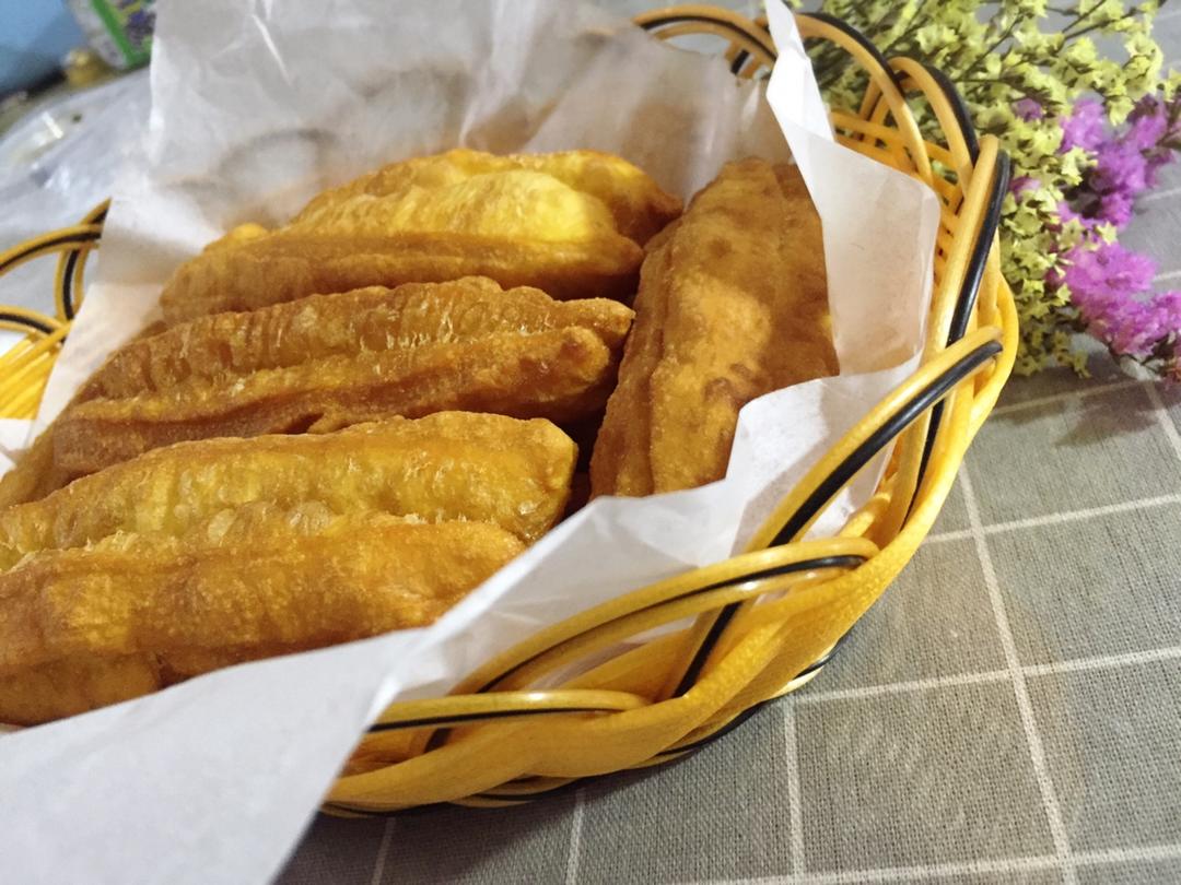 自制蓬松酥脆大油条