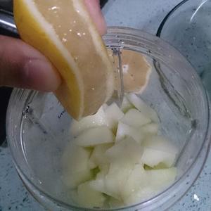 蜂蜜柠檬青苹果汁的做法 步骤3