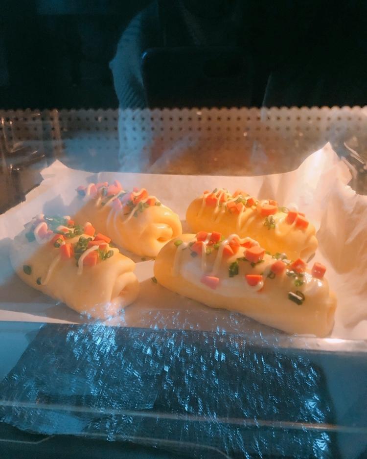 香葱火腿肉松面包