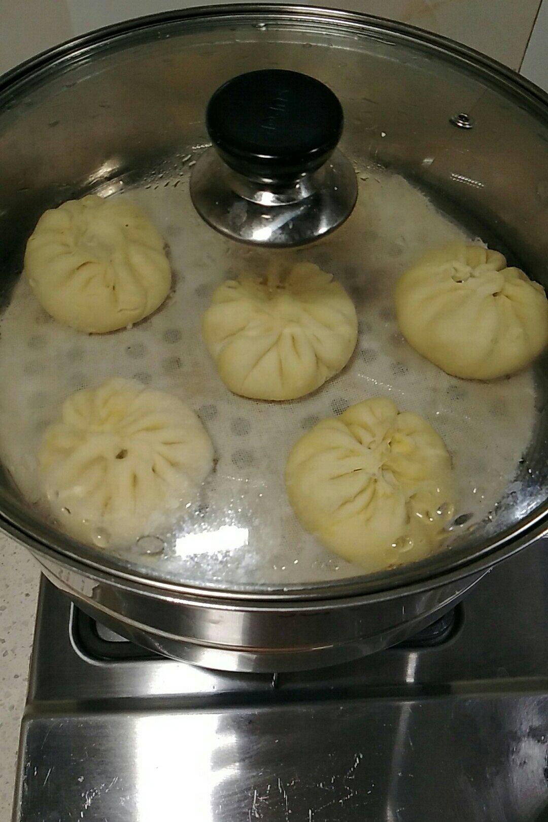 手把手教你捏出漂亮的包子褶（ 附小视频）