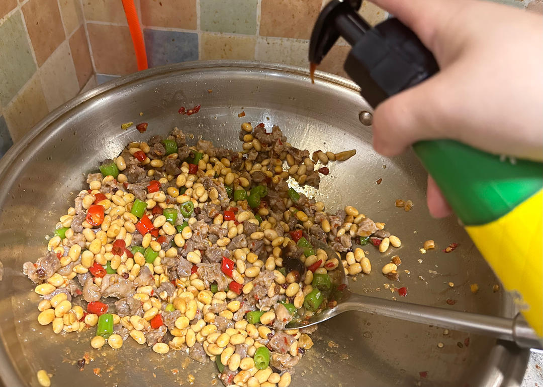 黄豆烧牛肉（川式）的做法 步骤16