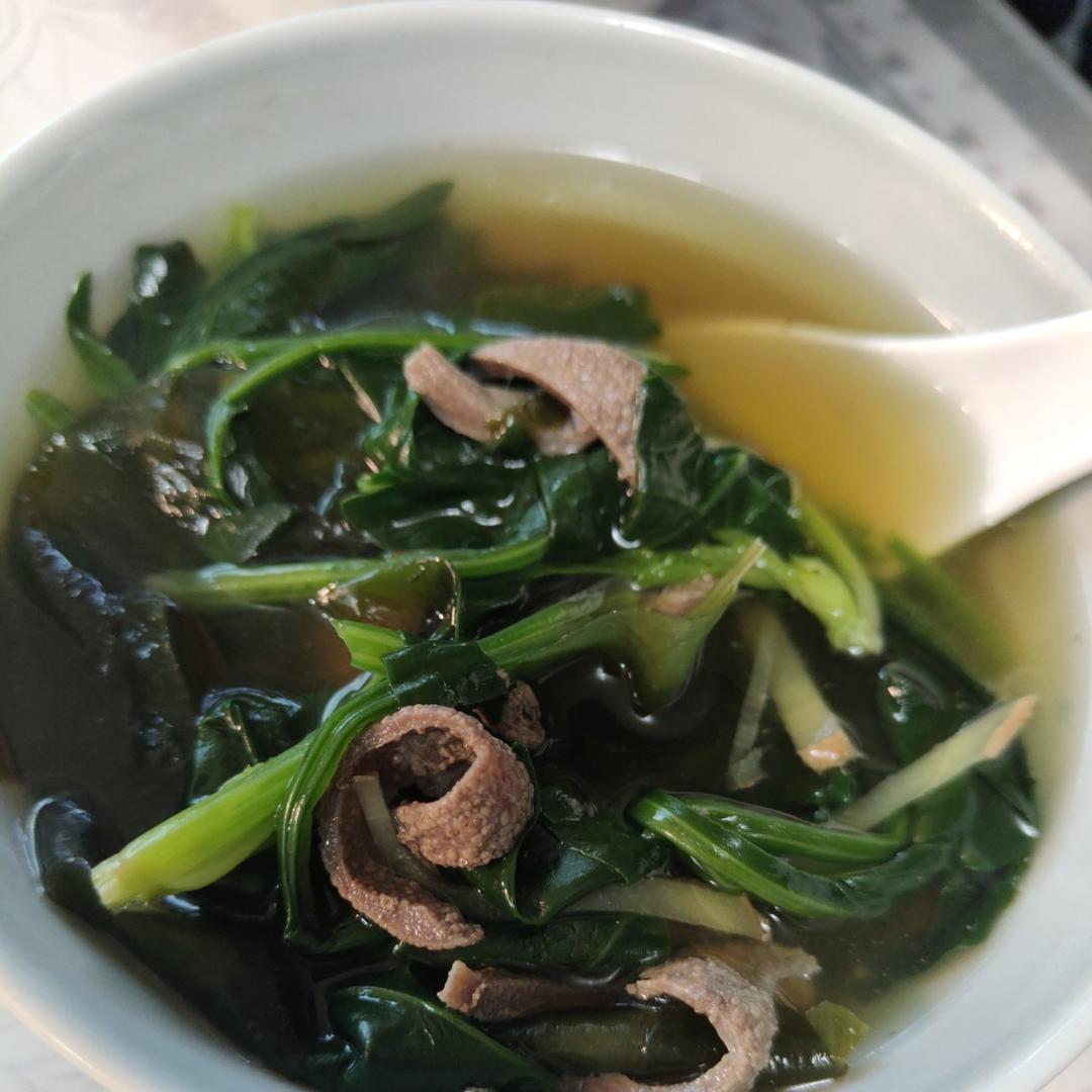 鲜嫩的猪肝汤