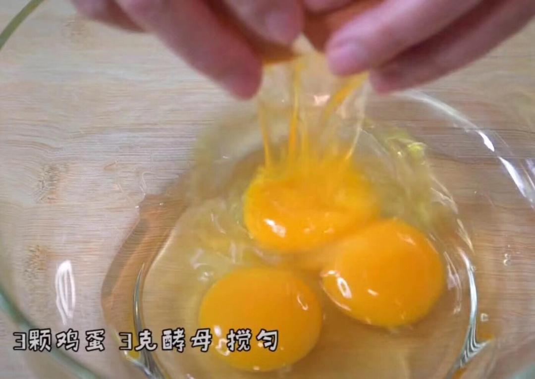 用新鲜杨梅做的杨梅汁