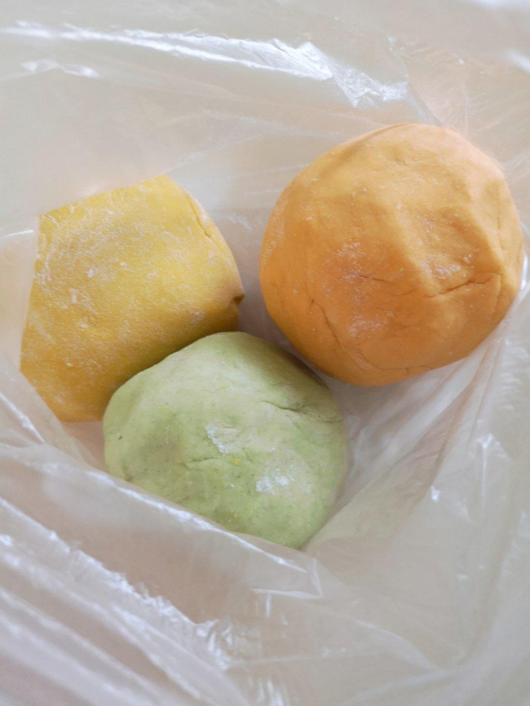 七个月宝宝辅食，果蔬挂面，五彩挂面，果蔬面条