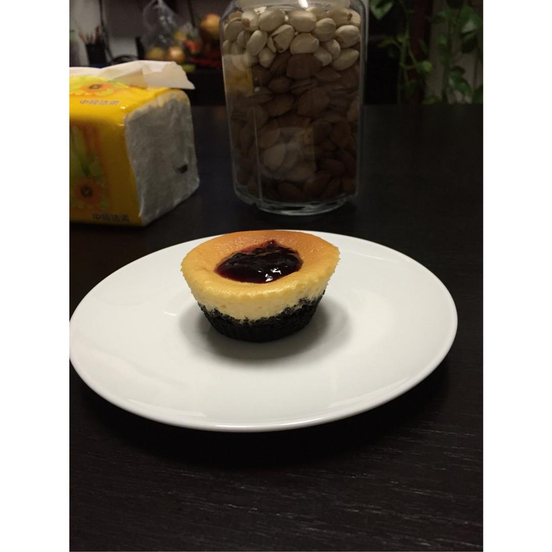黑白杏果芝士蛋糕